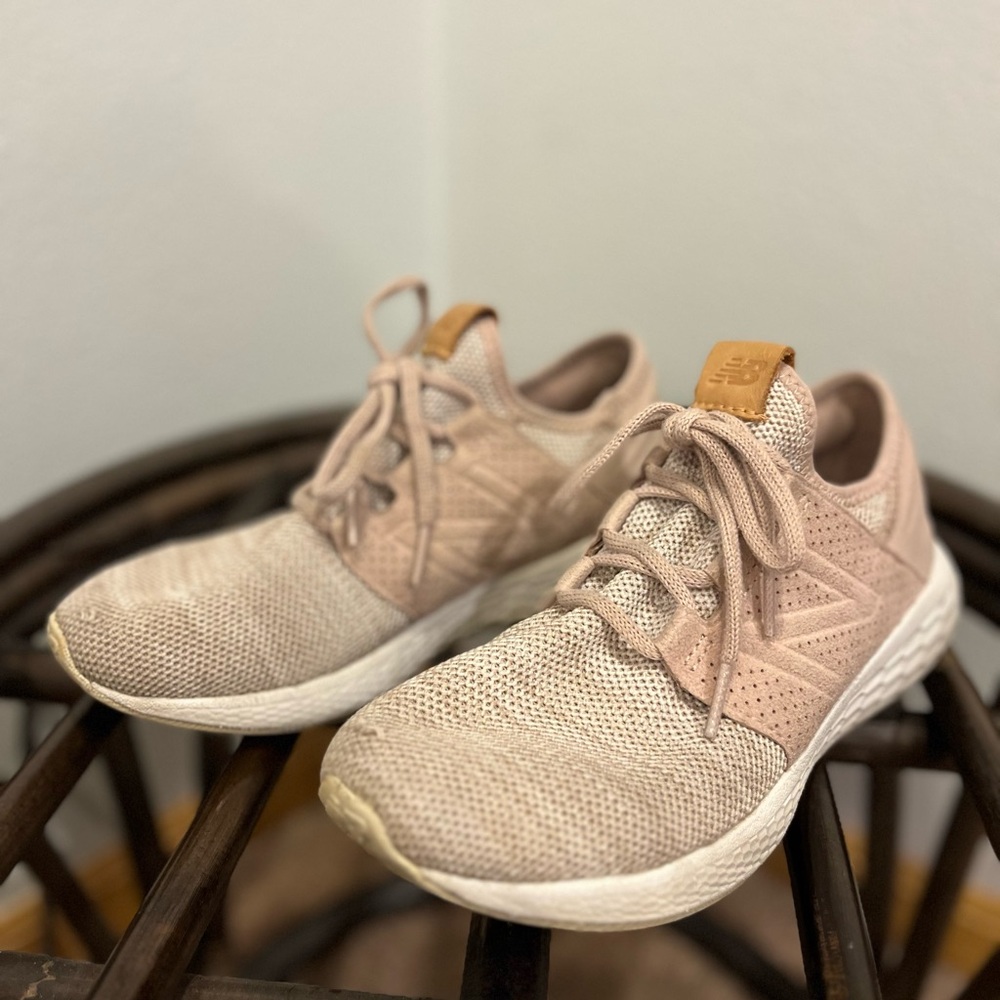 New Balance Pink Athletic Sneakers Size 7.5